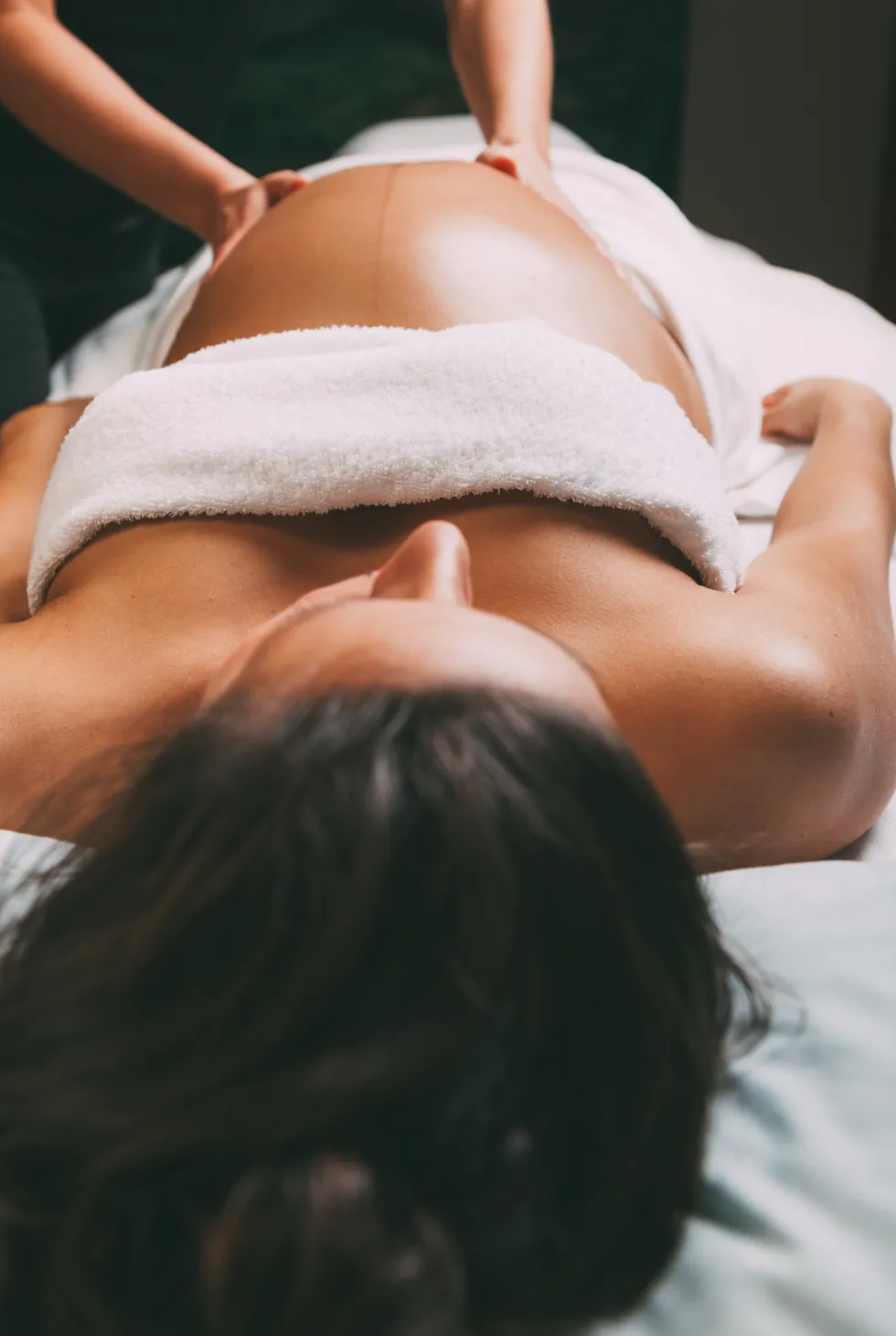 massage ayurvedique femme enceinte 1